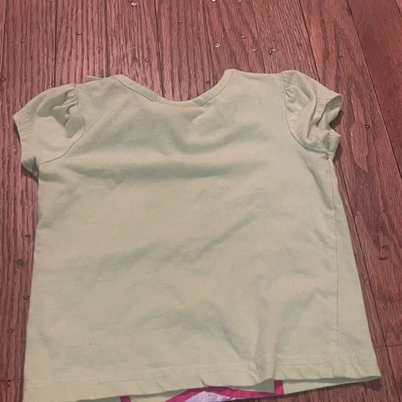 Hello Kitty Girls Yellow/Green Shirt 24 Months - Picture 8 of 8